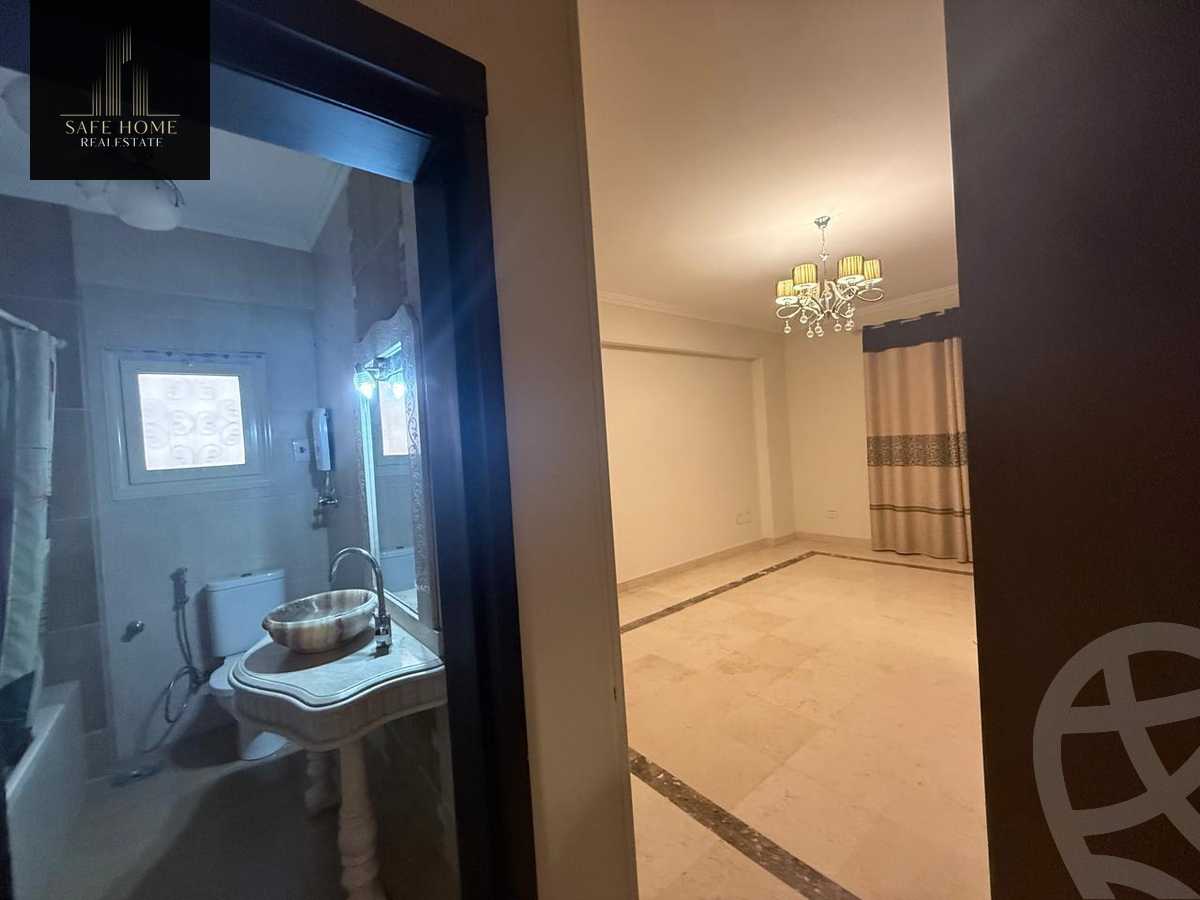 https://aqarmap.com.eg/ar/listing/6170651-for-sale-cairo-new-cairo-el-narges-el-narges-omarat-mohamed-sabry-abu-alam-st