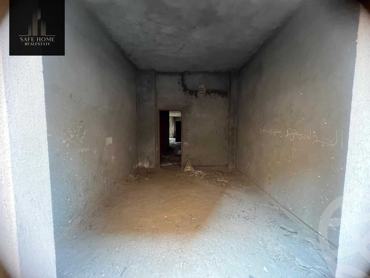 https://aqarmap.com.eg/ar/listing/6284552-for-sale-cairo-new-cairo-ganob-el-akadamiya-south-academy-b-taha-hussein-st