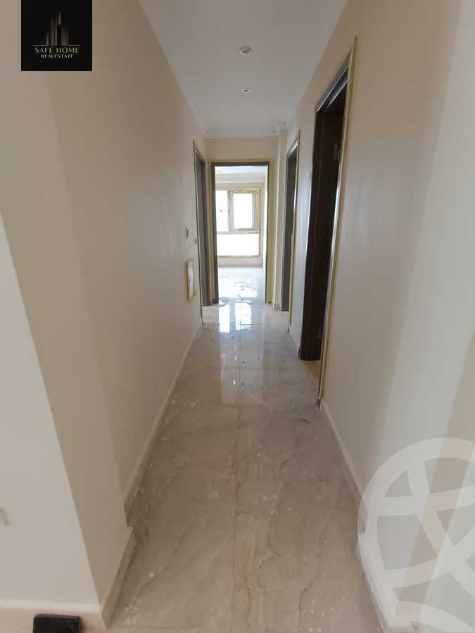 https://aqarmap.com.eg/ar/listing/6377403-for-sale-cairo-new-cairo-compounds-mwntn-fyw-y-syty-club-park-mountain-view-icity