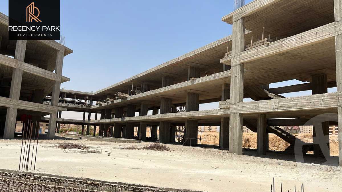 https://aqarmap.com.eg/ar/listing/6138423-for-sale-cairo-6th-of-october-hadaeq-october-kmbwnd-fy-hdyq-ktwbr-regency-mall