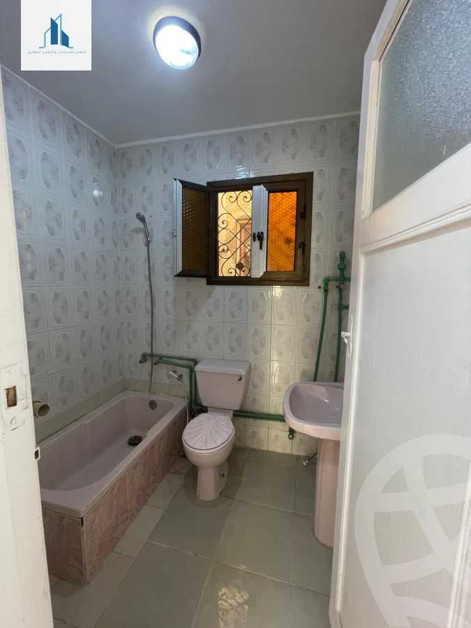 https://aqarmap.com.eg/en/listing/5958702-for-sale-alexandria-l-jmy-shataa-el-nakheel-street-10