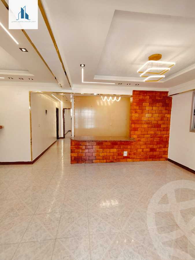 https://aqarmap.com.eg/en/listing/5973748-for-sale-alexandria-l-jmy-shataa-el-nakheel-street-2