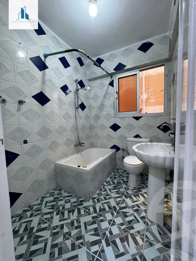 https://aqarmap.com.eg/en/listing/6069456-for-sale-alexandria-l-jmy-shataa-el-nakheel-street-10