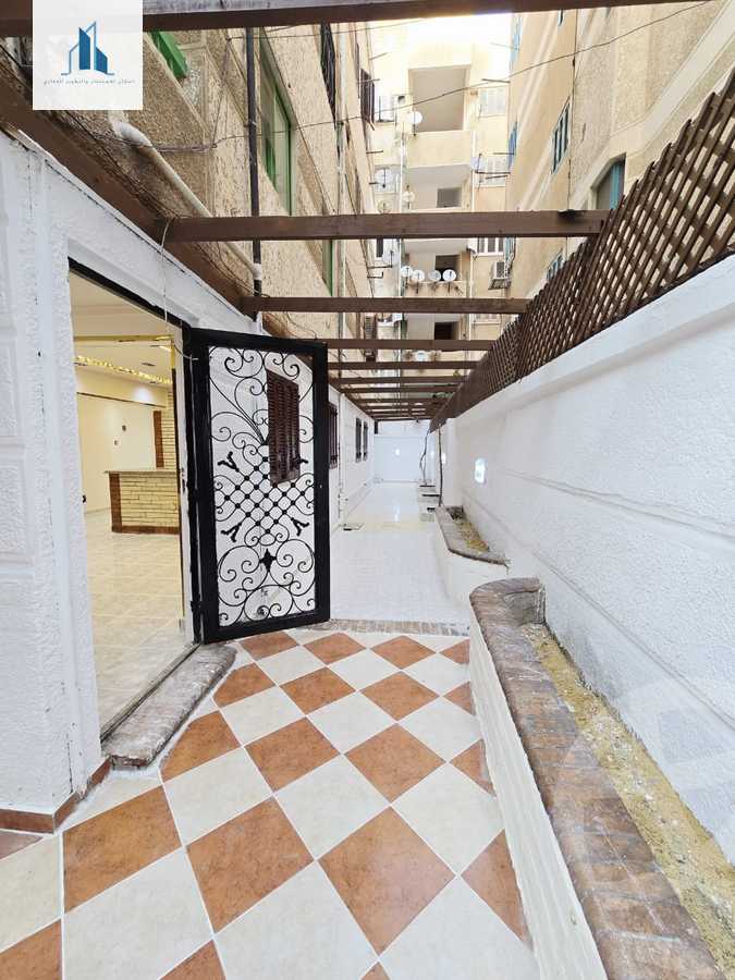 https://aqarmap.com.eg/en/listing/6232156-for-sale-alexandria-l-jmy-shataa-el-nakheel-street-4