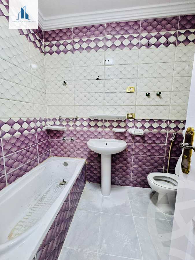 https://aqarmap.com.eg/en/listing/6578337-for-sale-alexandria-l-jmy-shataa-el-nakheel-street-10
