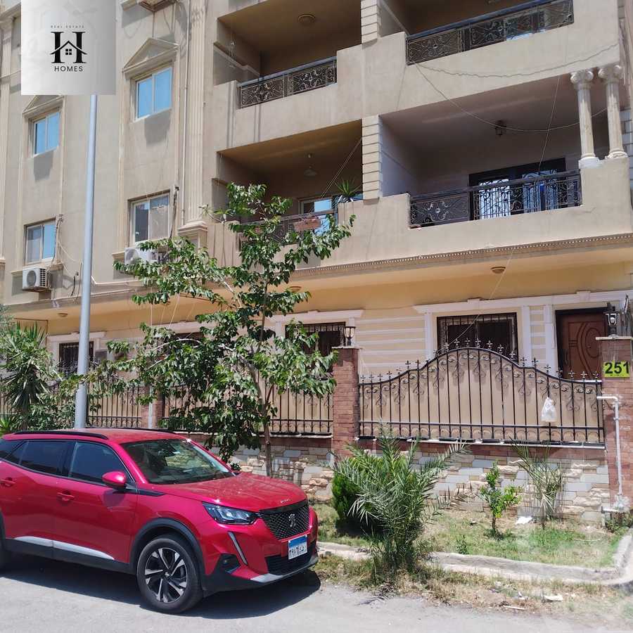 https://aqarmap.com.eg/en/listing/6331075-for-sale-cairo-new-cairo-el-ahyaa-fifth-neighborhood-akhnaton-st