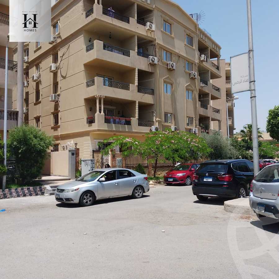 https://aqarmap.com.eg/en/listing/6331075-for-sale-cairo-new-cairo-el-ahyaa-fifth-neighborhood-akhnaton-st