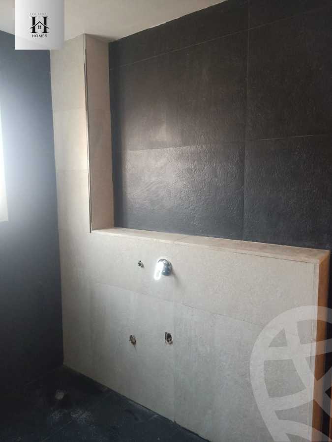 https://aqarmap.com.eg/en/listing/6374478-for-sale-cairo-new-cairo-compounds-el-mostashareen-compound
