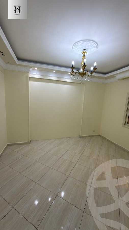 https://aqarmap.com.eg/ar/listing/6535537-for-rent-cairo-new-cairo-compounds-hadayek-el-fedaa