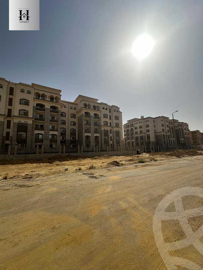 https://aqarmap.com.eg/en/listing/6536034-for-sale-cairo-new-cairo-compounds-kmbwnd-lnyb-l-m