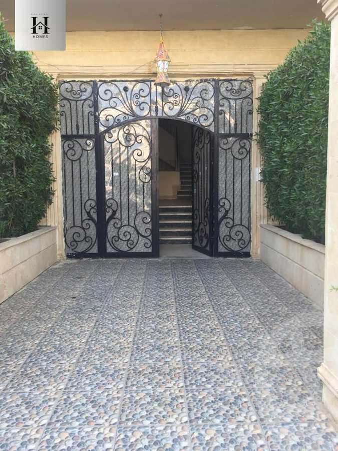 https://aqarmap.com.eg/ar/listing/6553883-for-sale-cairo-new-cairo-ganob-el-akadamiya-south-academy-a-zaid-ebn-haretha-st