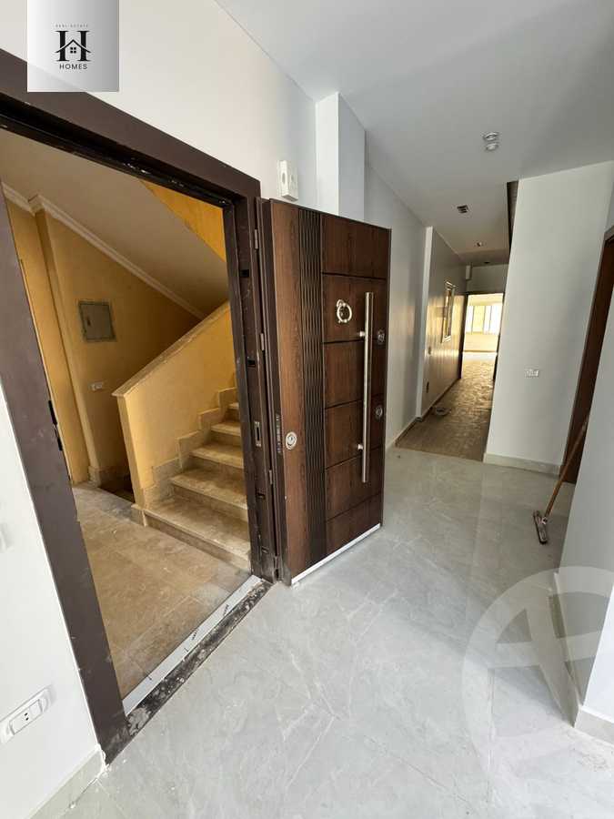 https://aqarmap.com.eg/ar/listing/6555907-for-rent-cairo-new-cairo-compounds-el-mostashareen-compound