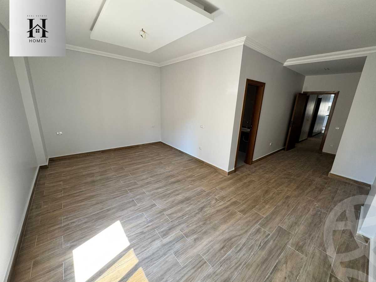 https://aqarmap.com.eg/ar/listing/6555907-for-rent-cairo-new-cairo-compounds-el-mostashareen-compound