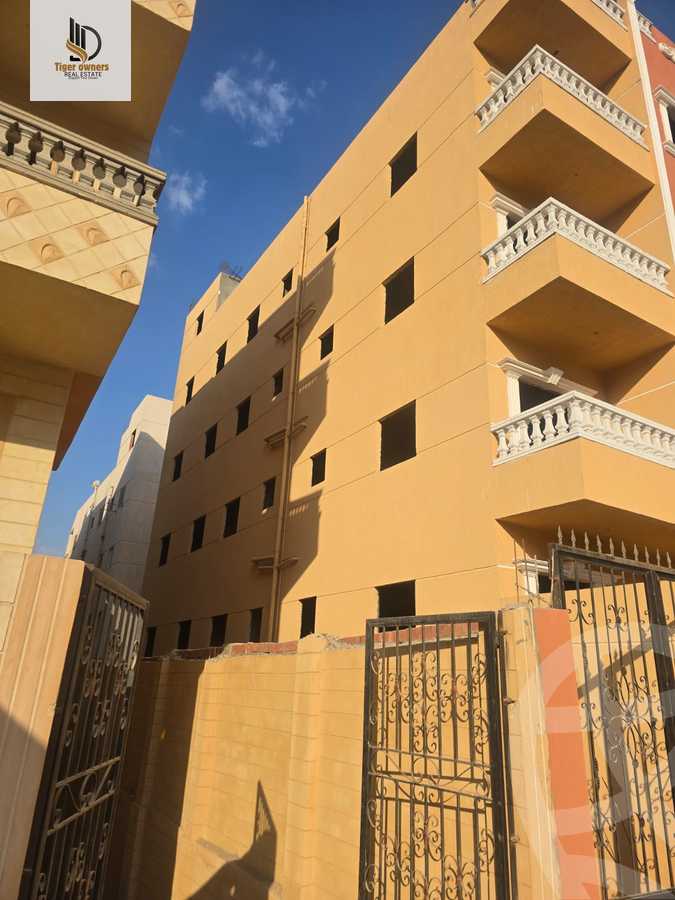 https://aqarmap.com.eg/en/listing/6574154-for-sale-cairo-badr-city-hai-el-ashgar-featured-neighborhood-bait-el-watan