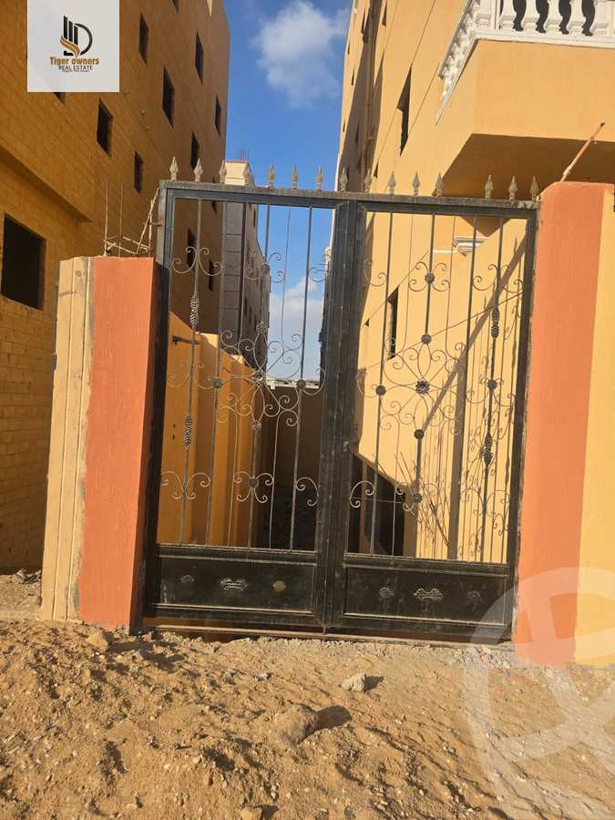 https://aqarmap.com.eg/en/listing/6574231-for-sale-cairo-badr-city-hai-el-ashgar-featured-neighborhood-bait-el-watan
