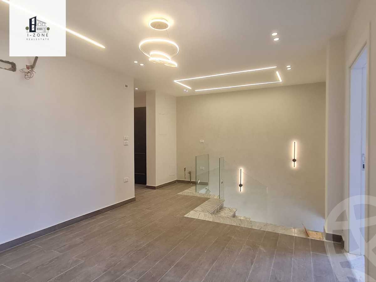 https://aqarmap.com.eg/ar/listing/6559963-for-rent-cairo-new-cairo-compounds-hyde-park-centre-ville-hyde-park