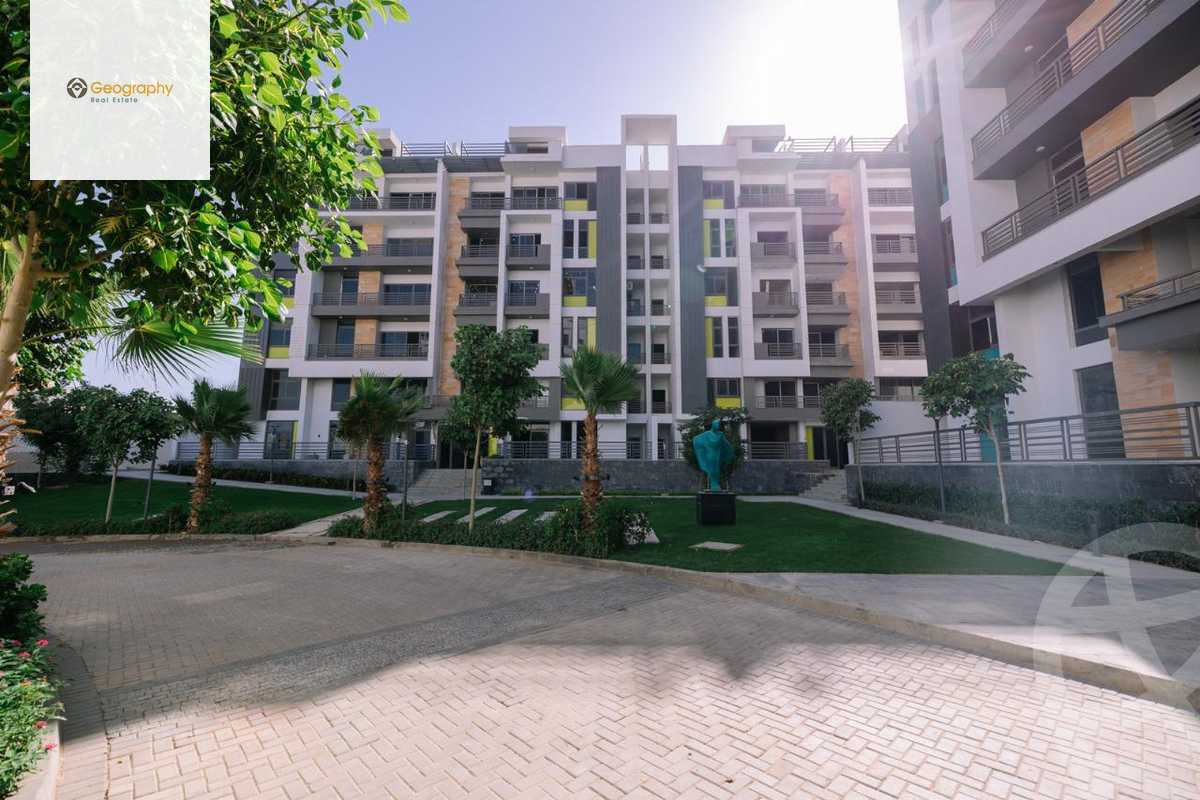 https://aqarmap.com.eg/en/listing/6551557-for-sale-cairo-new-cairo-compounds-the-icon-gardens-compound-style-home
